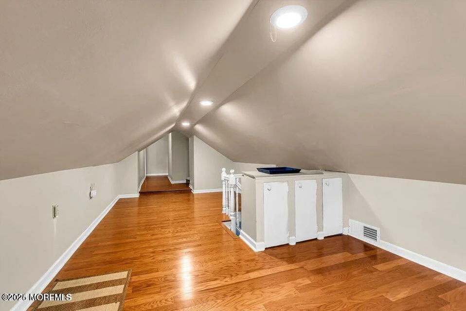Photo of 150 Easy Street