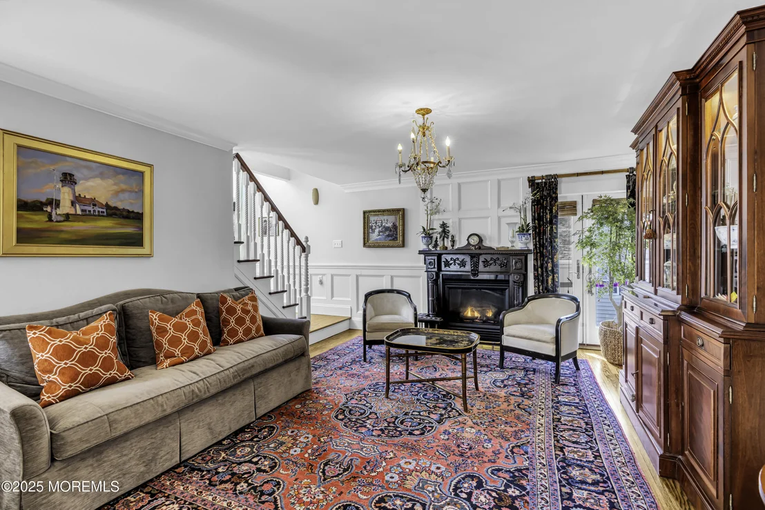 Photo of 2403 Riverside Terrace