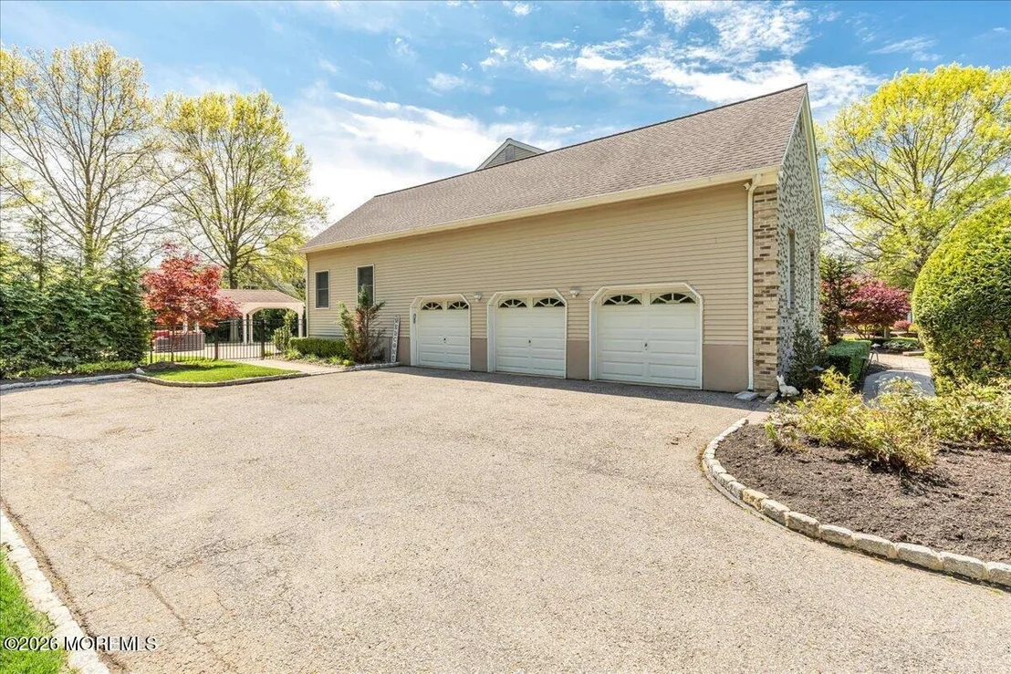 Photo of 6 Chardonnay Drive