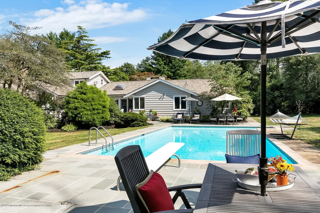 Photo of 548 Ridge Road Road