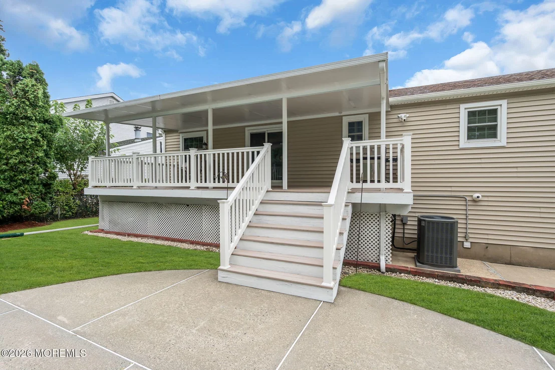 Photo of 205 Arizona Drive