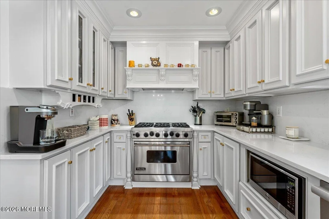 Photo of 102 Middletown Road