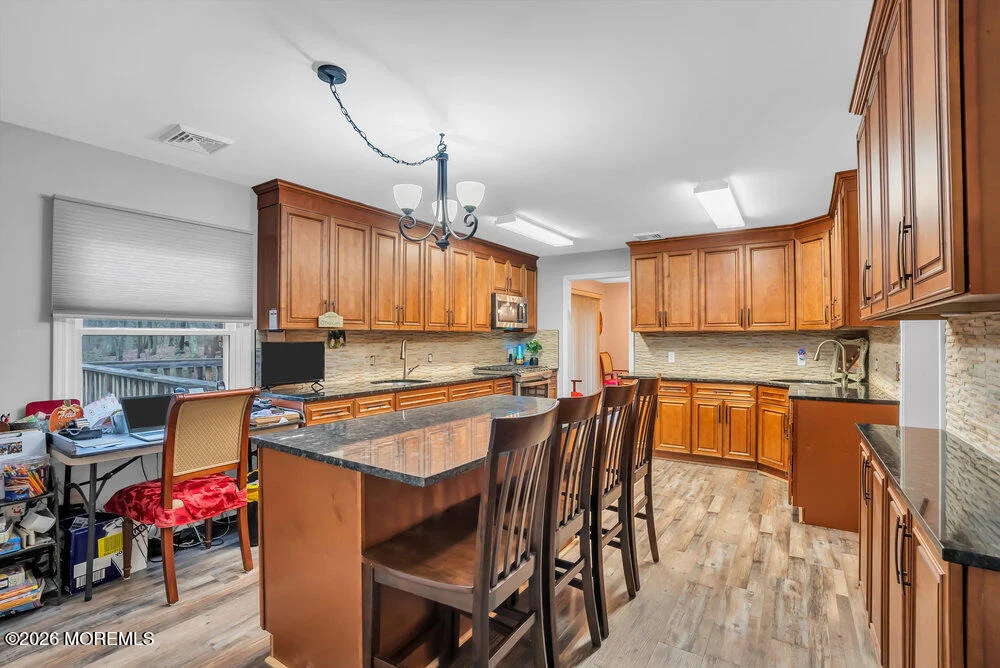 Photo of 413 Brewers Bridge Road