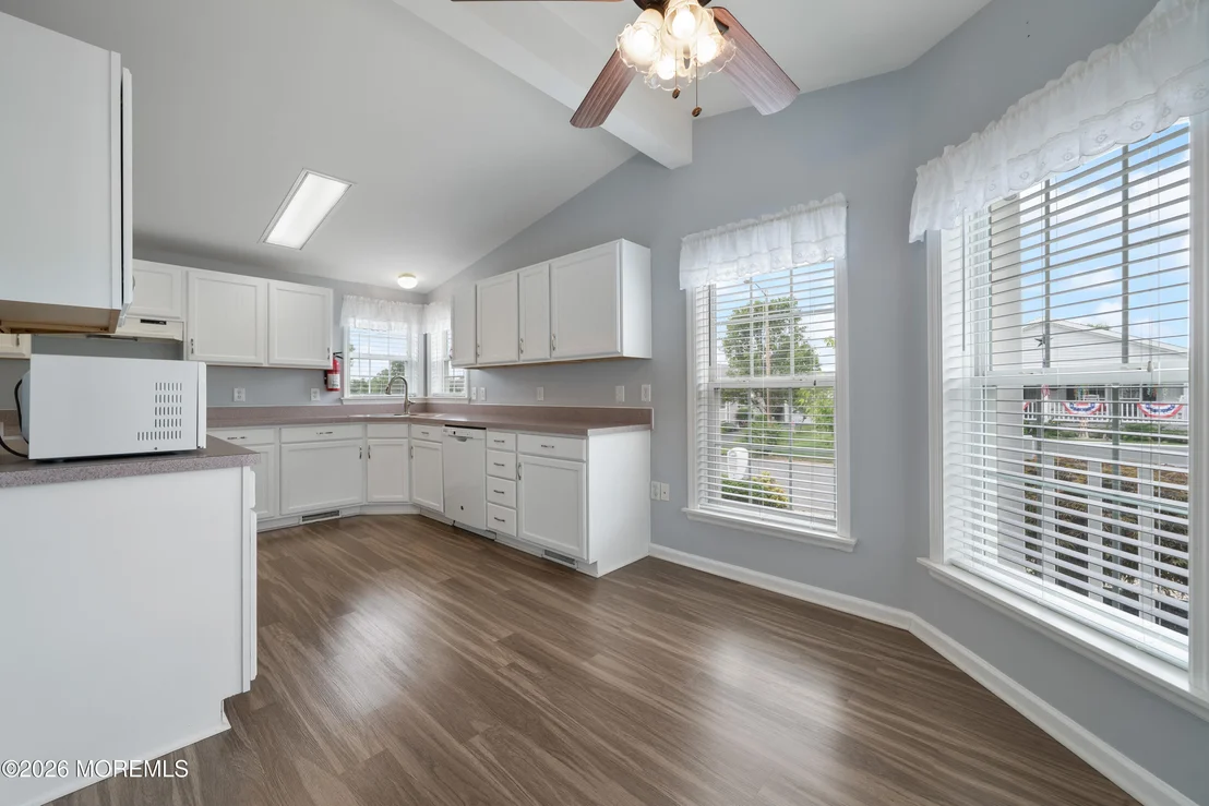 Photo of 48 Fort Lee Drive