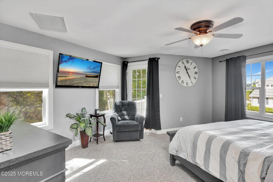 Photo of 7 Cedar Island Drive