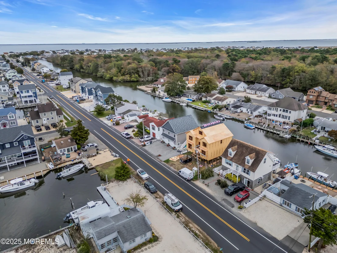 Photo of 1131 Beach Boulevard