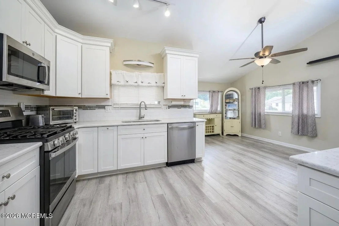 Photo of 706 Tampa Road