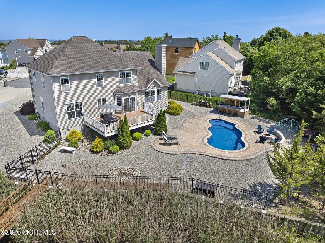 Photo of 40 Overlook Drive