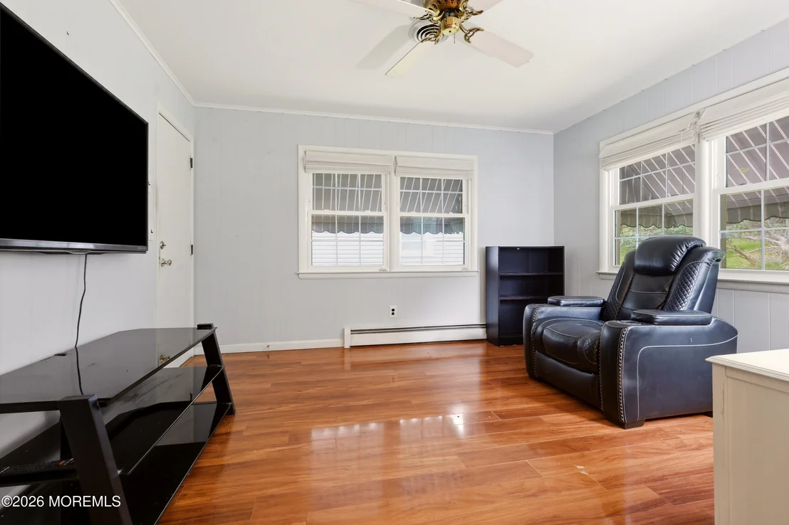 Photo of 42 Castleton Drive