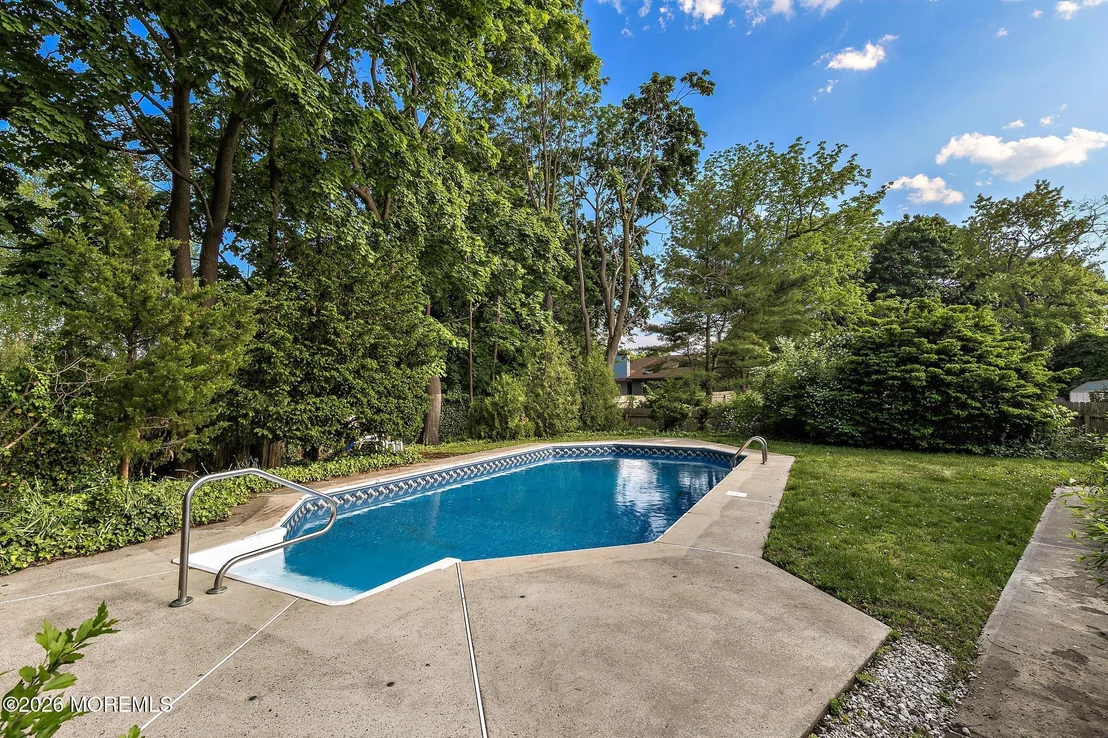 Photo of 602 Homestead Road