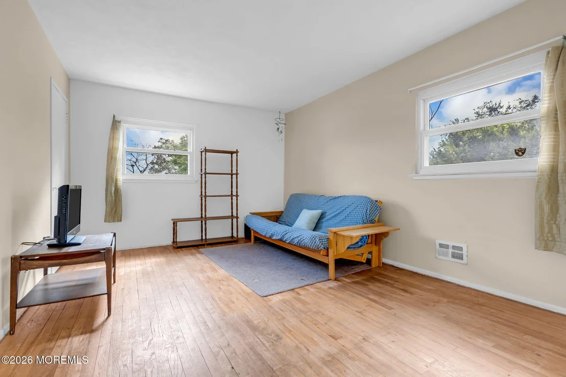 Photo of 5 Hawaii Road