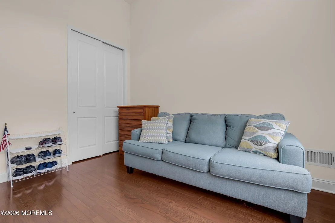 Photo of 185 Arborridge Drive