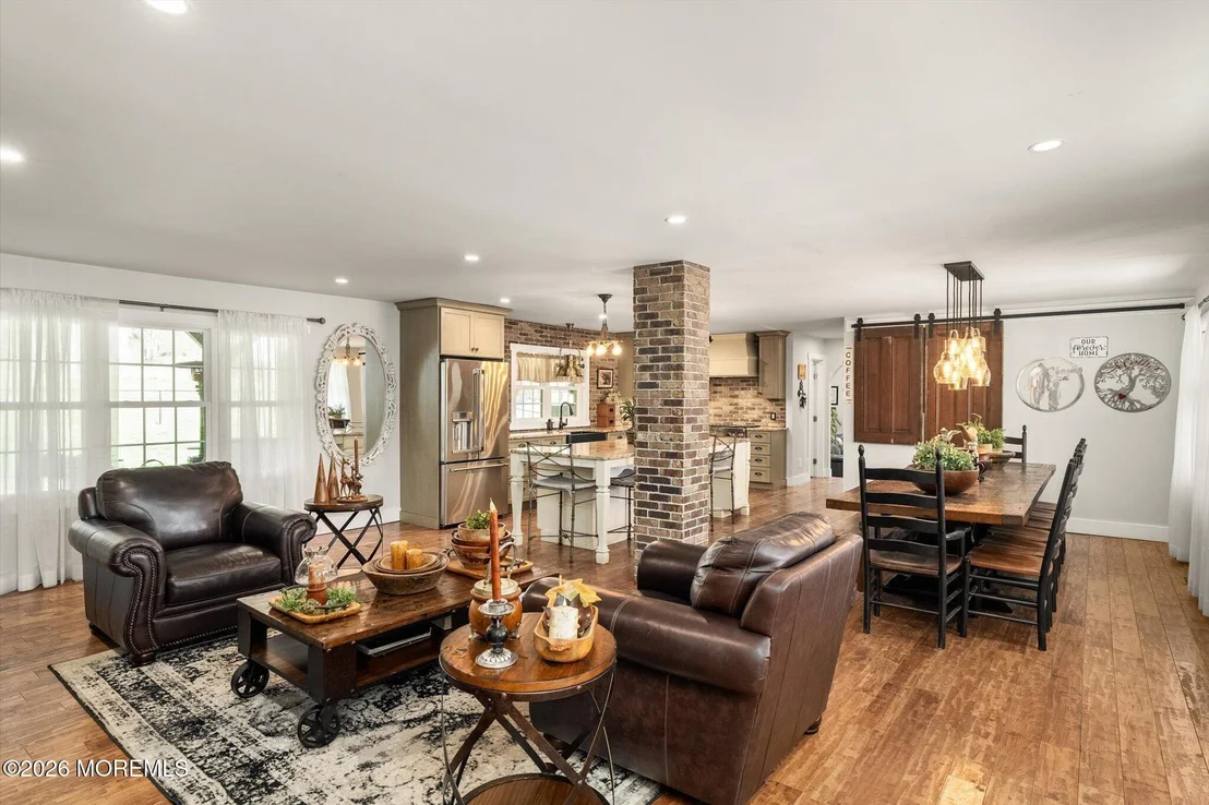 Photo of 158 Larrison Road