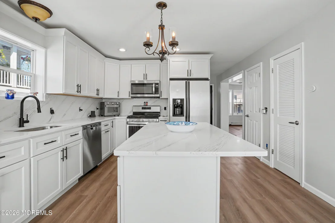 Photo of 348 Kingfisher Road