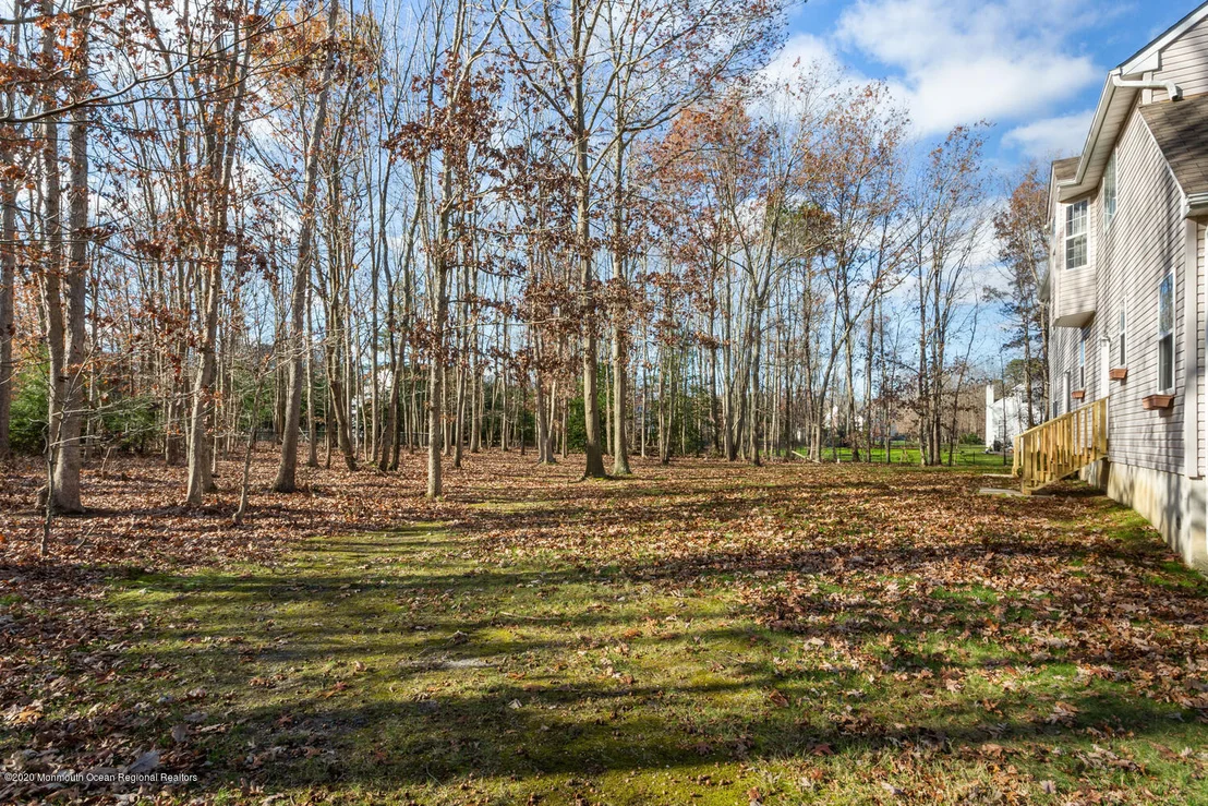 Photo of 11 Hardwood Drive