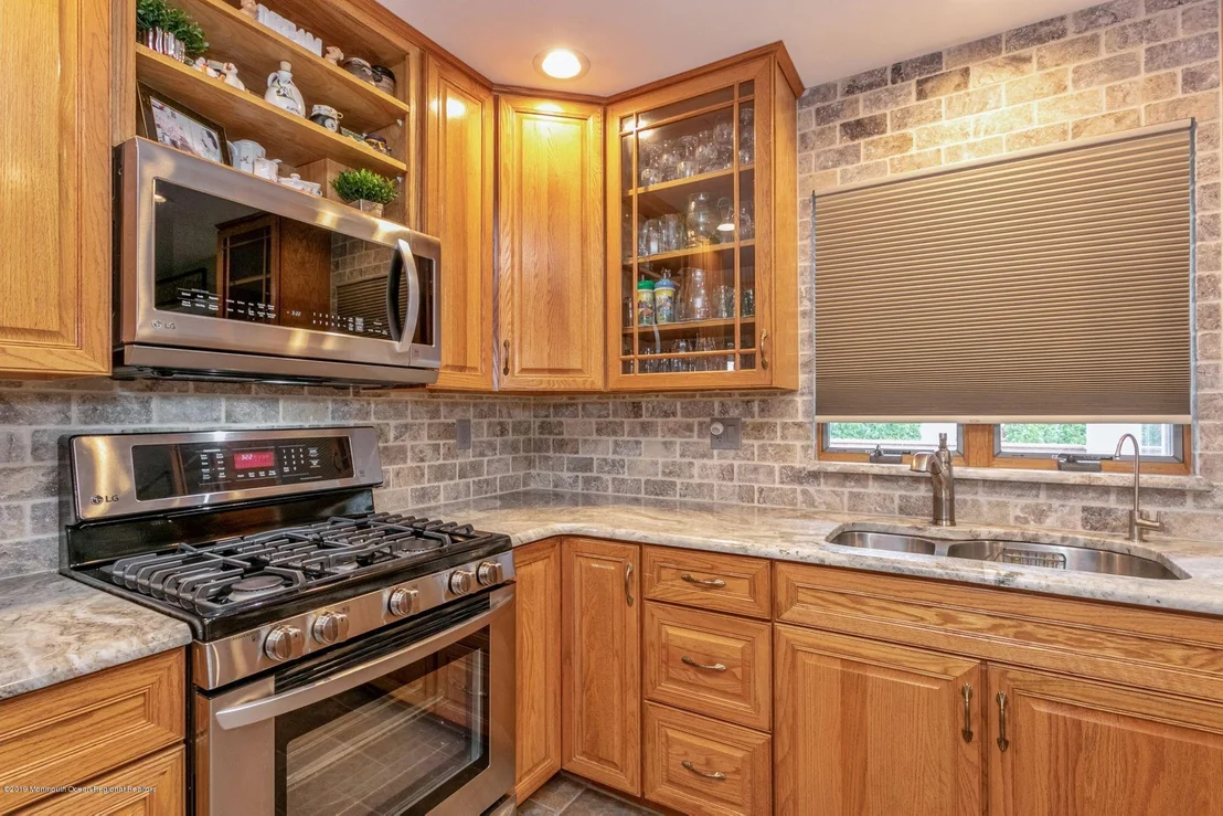 Photo of 326 Huxley Drive