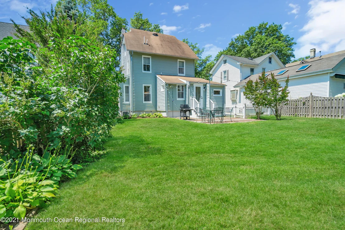 Photo of 32 Marcellus Avenue