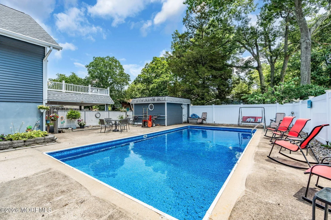 Photo of 241 Old Squan Road