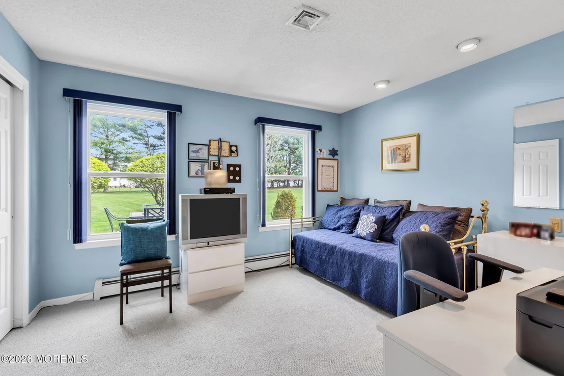 Photo of 34 Peasley Drive