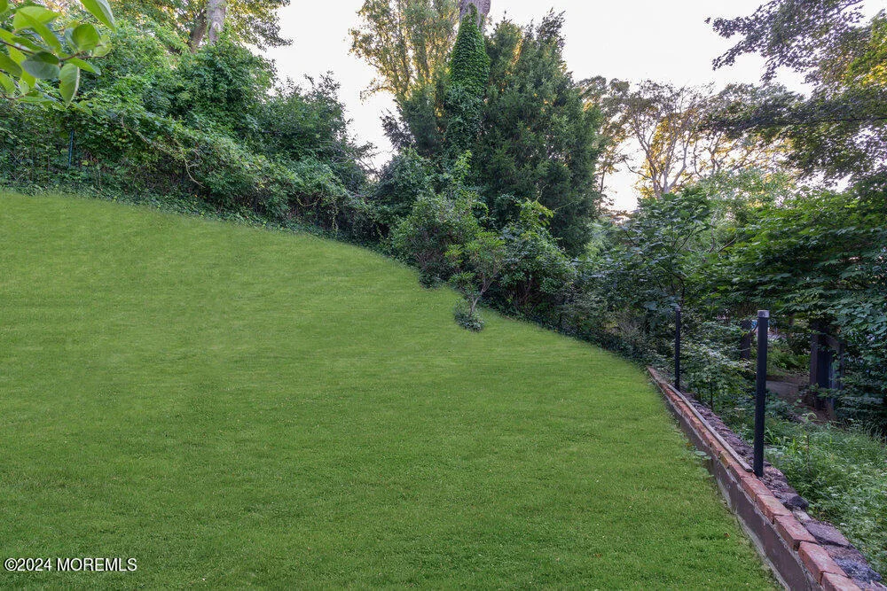 Photo of 7 Hillside Road