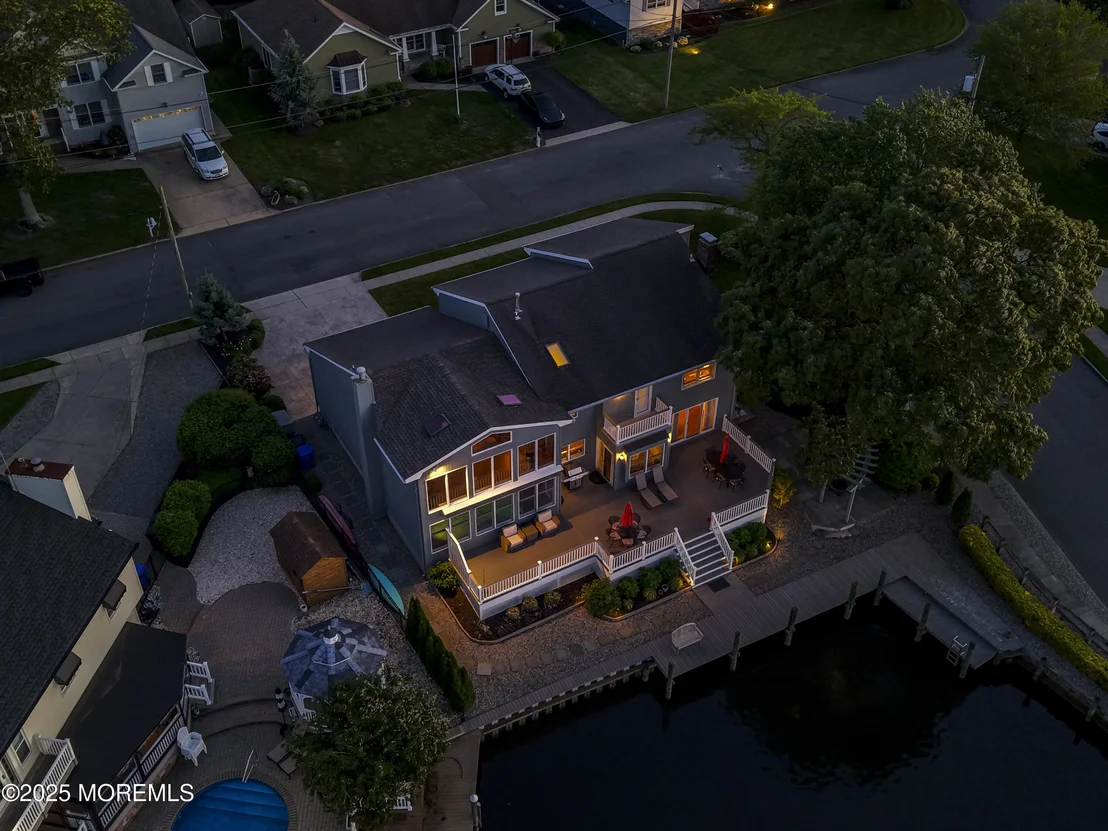 Photo of 560 Midwood Drive
