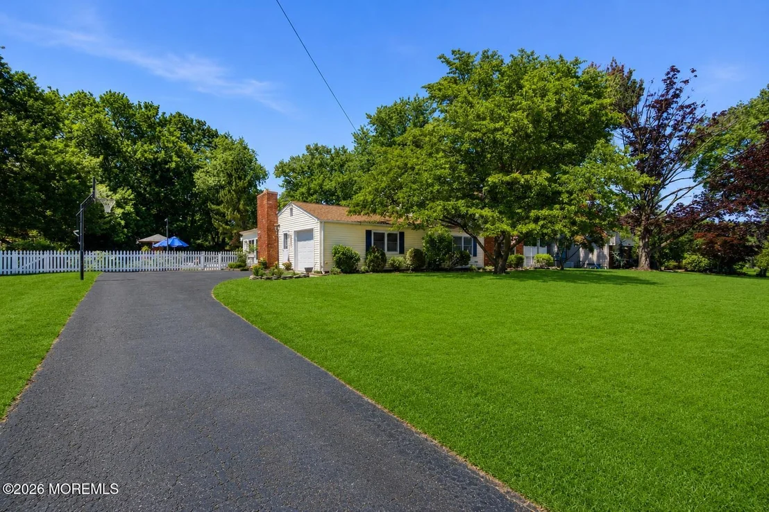 Photo of 40 Millbrook Drive