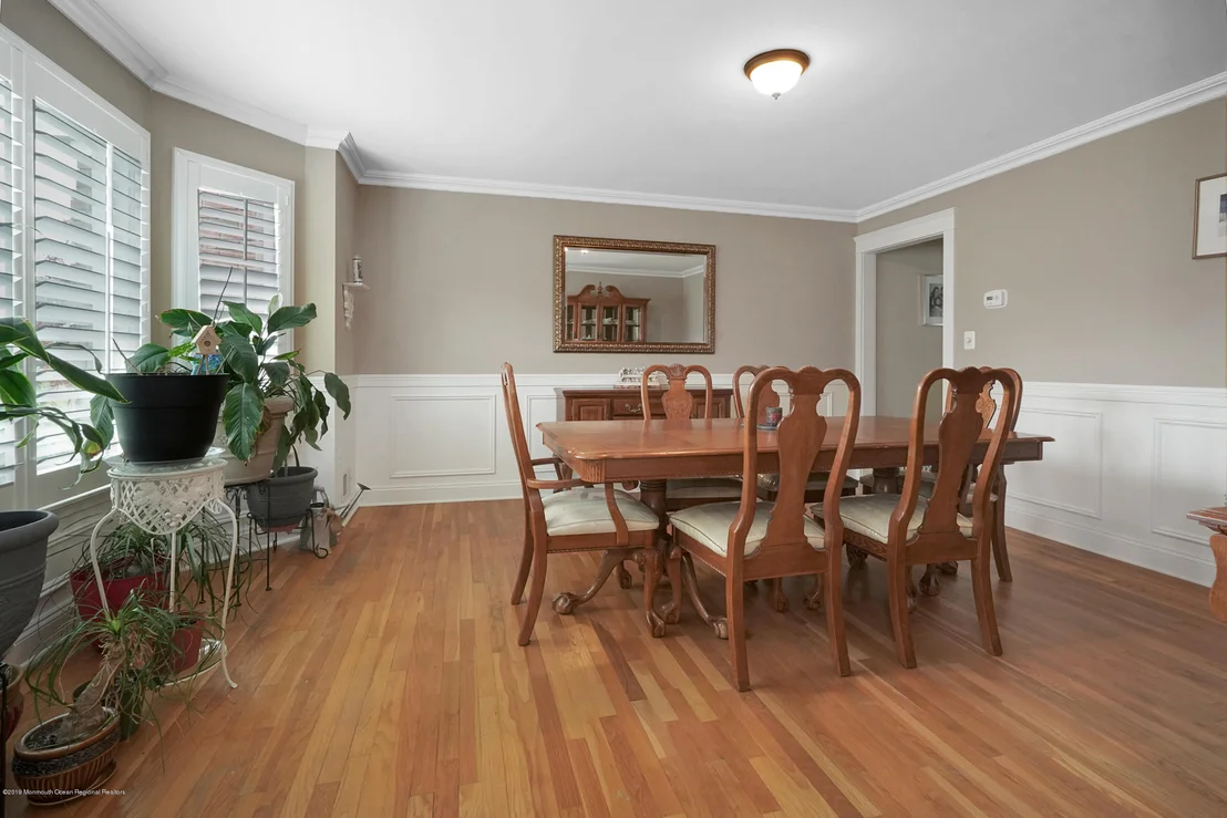 Photo of 1446 Garrett Drive