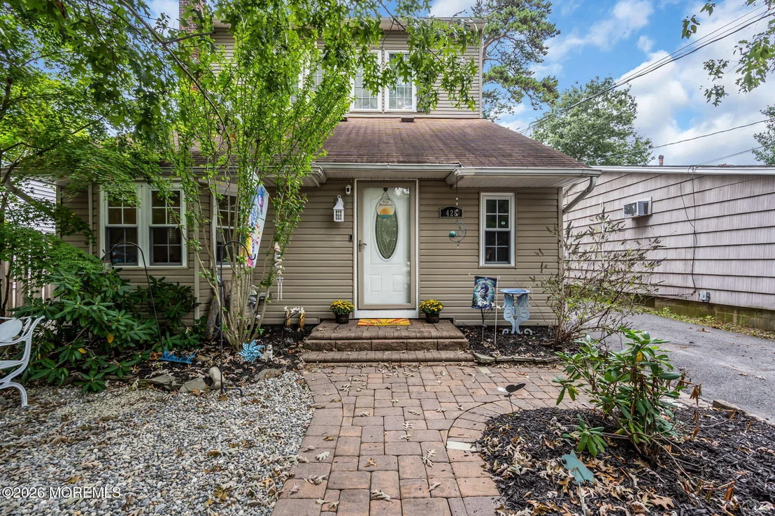 Photo of 428 Windsor Street