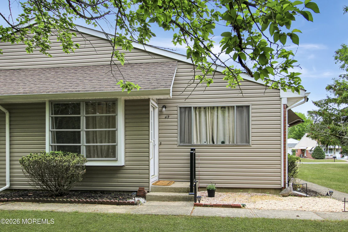 Photo of 4d Potomac Lane