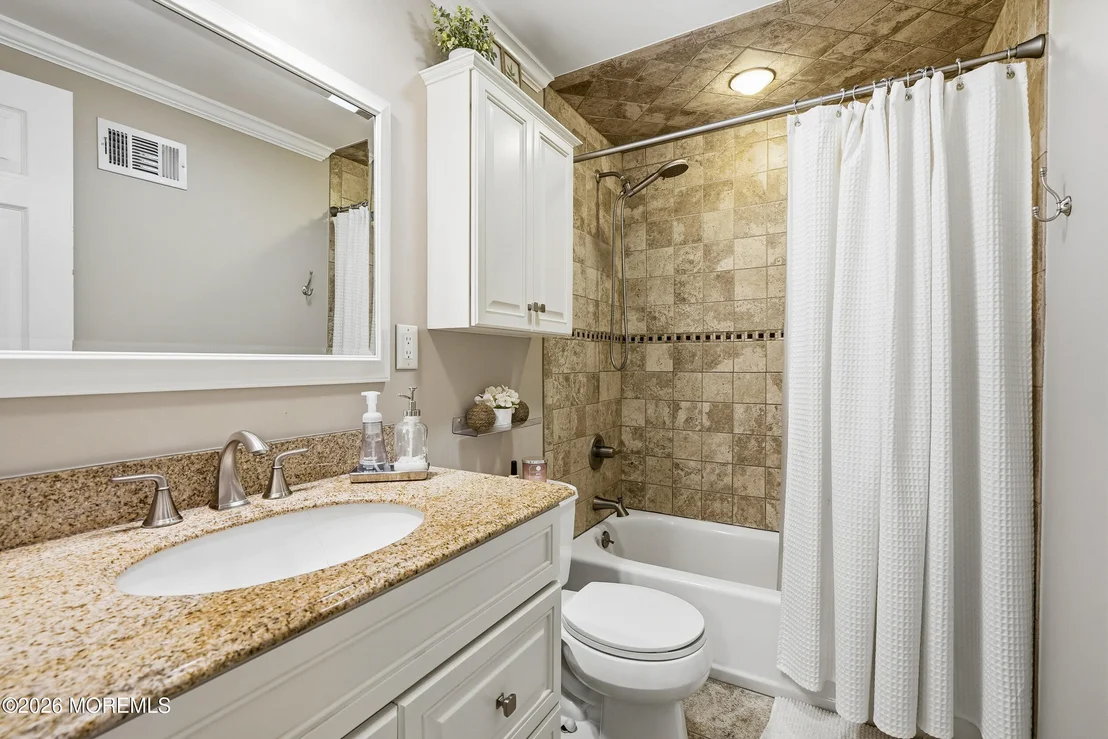 Photo of 14 Lynn Drive