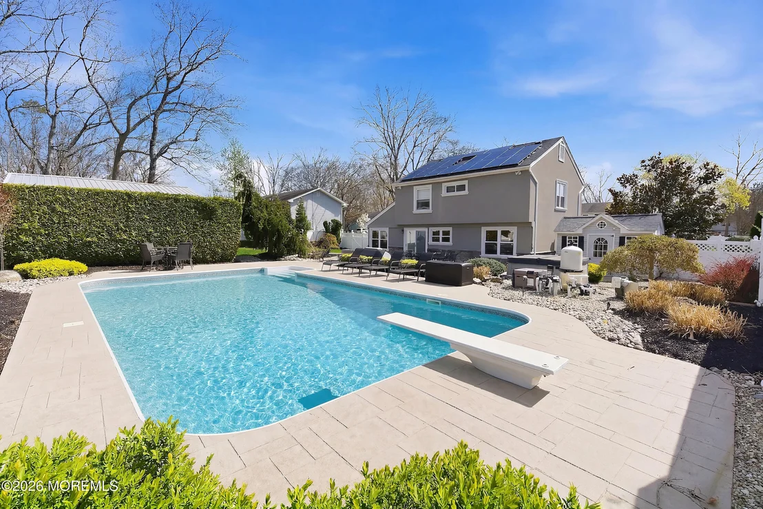 Photo of 20 Cambridge Drive