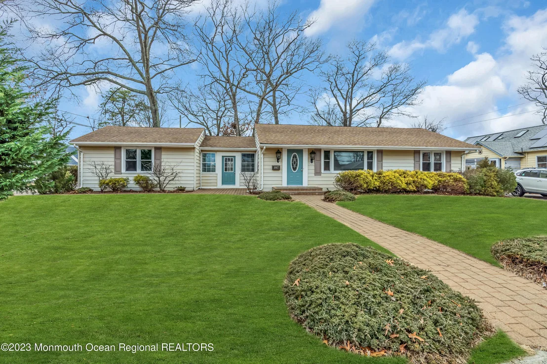 Photo of 1007 Beaver Dam Road
