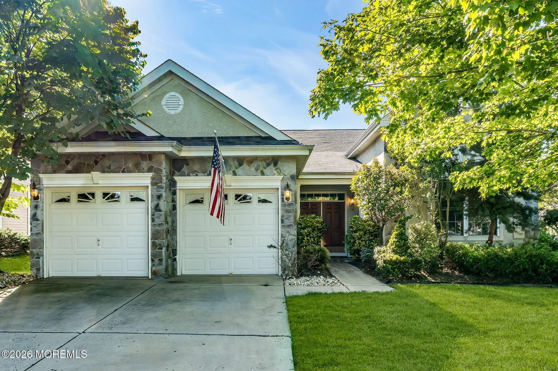 Photo of 1 Turnberry Place