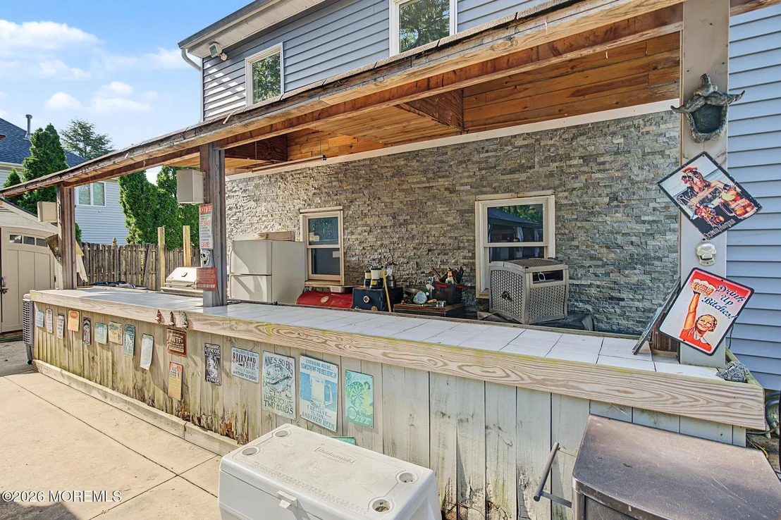 Photo of 711 Tall Oaks Drive