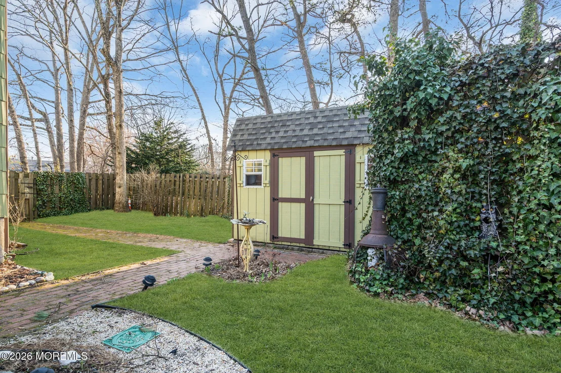 Photo of 641 Seventh Avenue