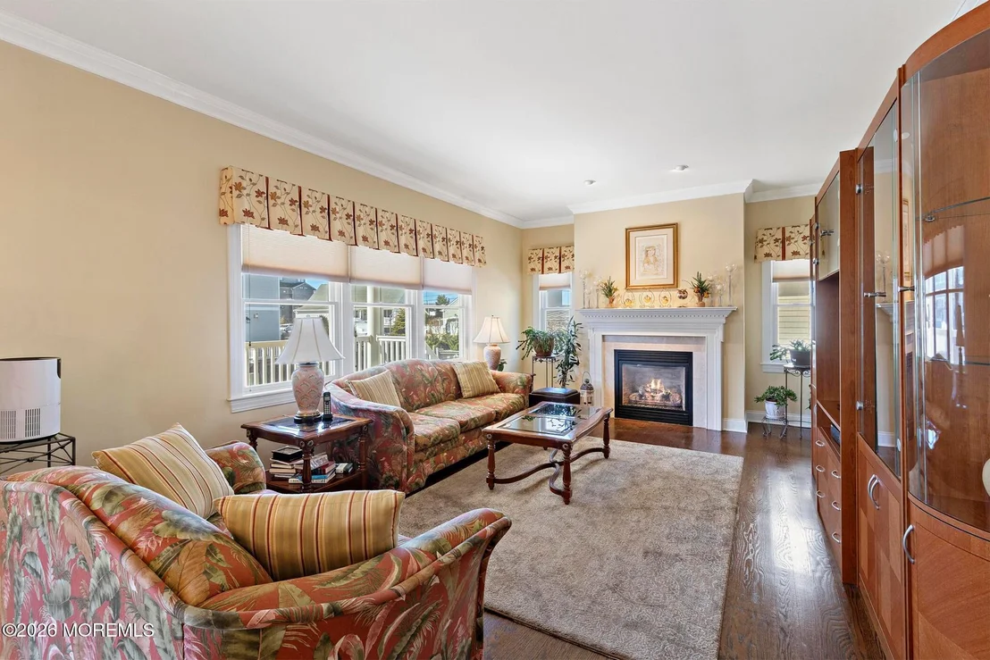 Photo of 305 Sloop Lane
