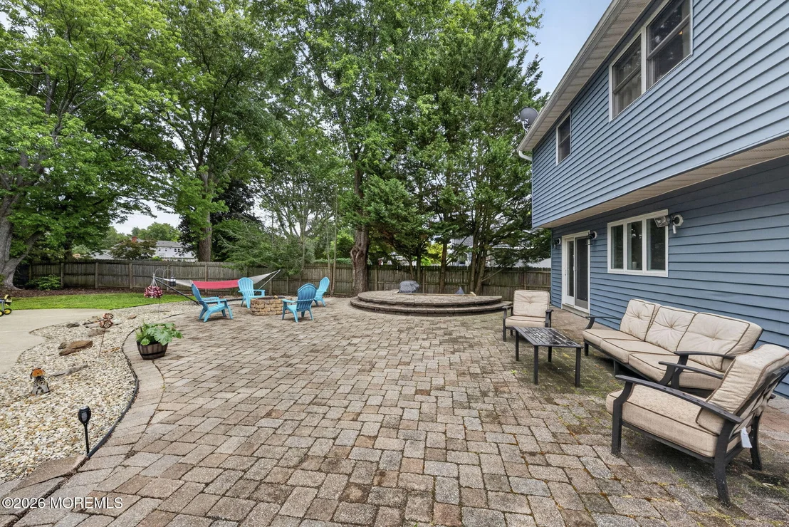 Photo of 146 Juniper Drive