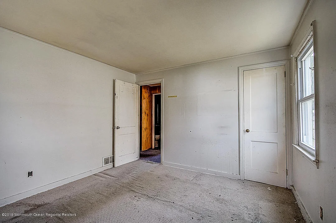 Photo of 329 Edgeview Road