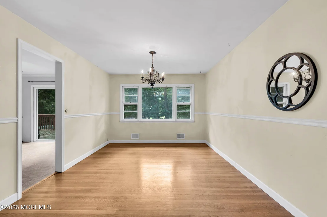 Photo of 114 Locust Avenue