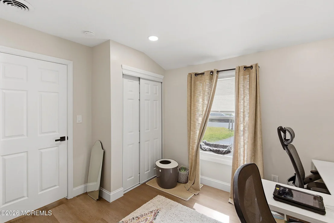 Photo of 307 5th Street