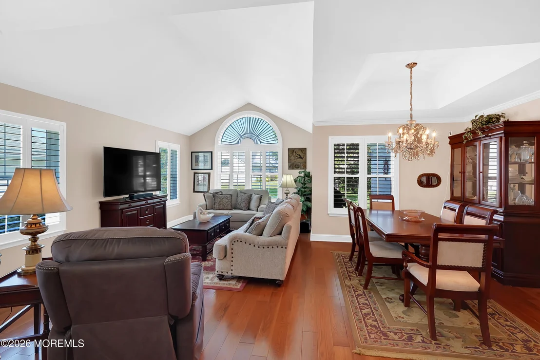 Photo of 2476 Spring Hill Drive