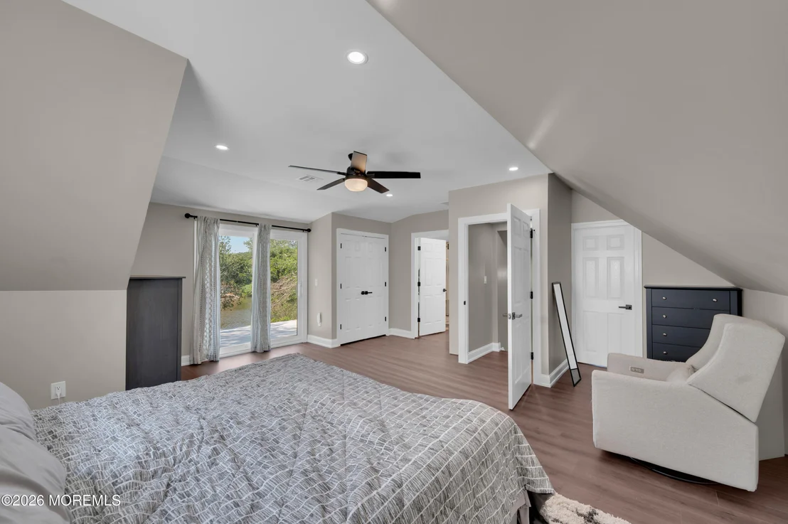 Photo of 741 Manor Drive