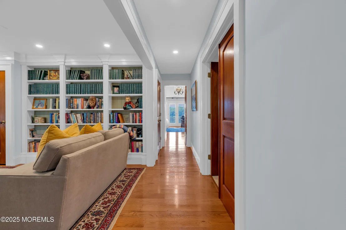 Photo of 2403 Riverside Terrace