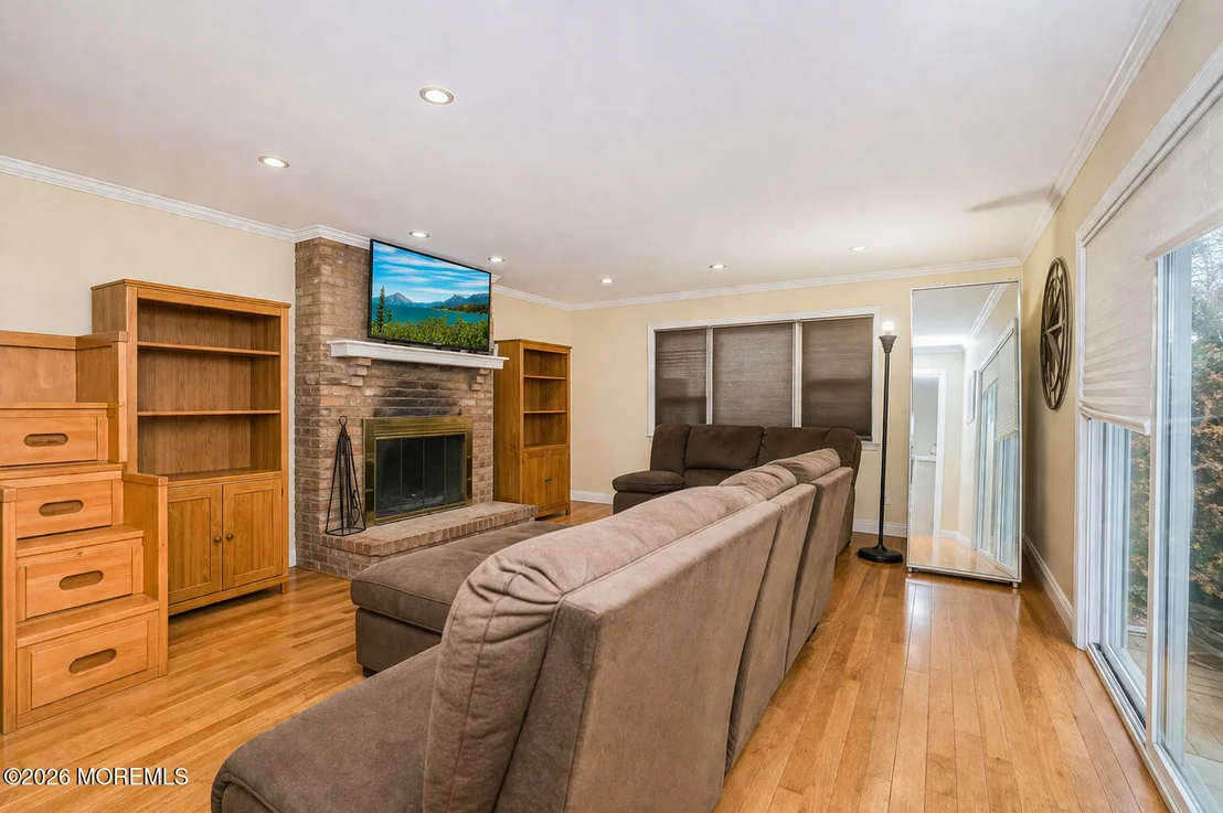 Photo of 74 Center Avenue