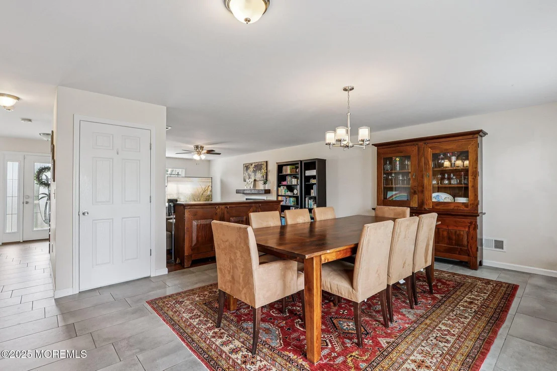 Photo of 725 Prospect Avenue