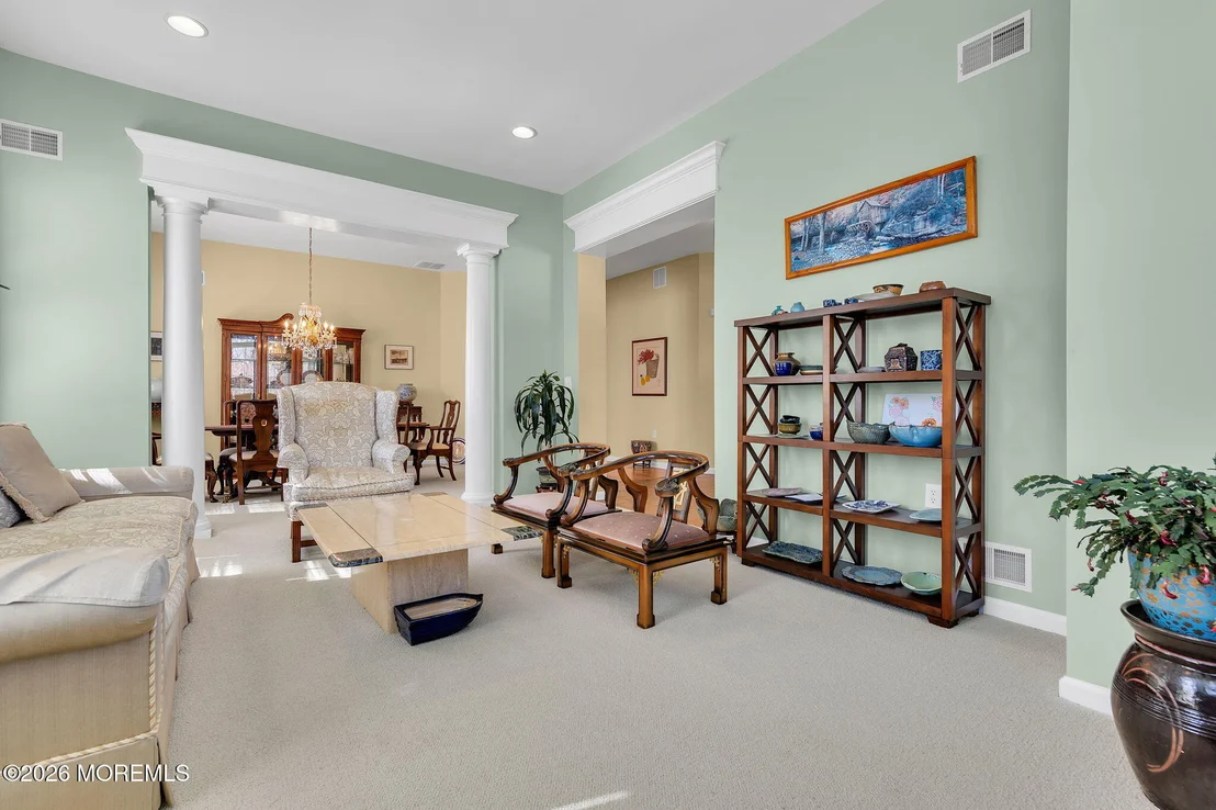 Photo of 35 Spring Lake Boulevard