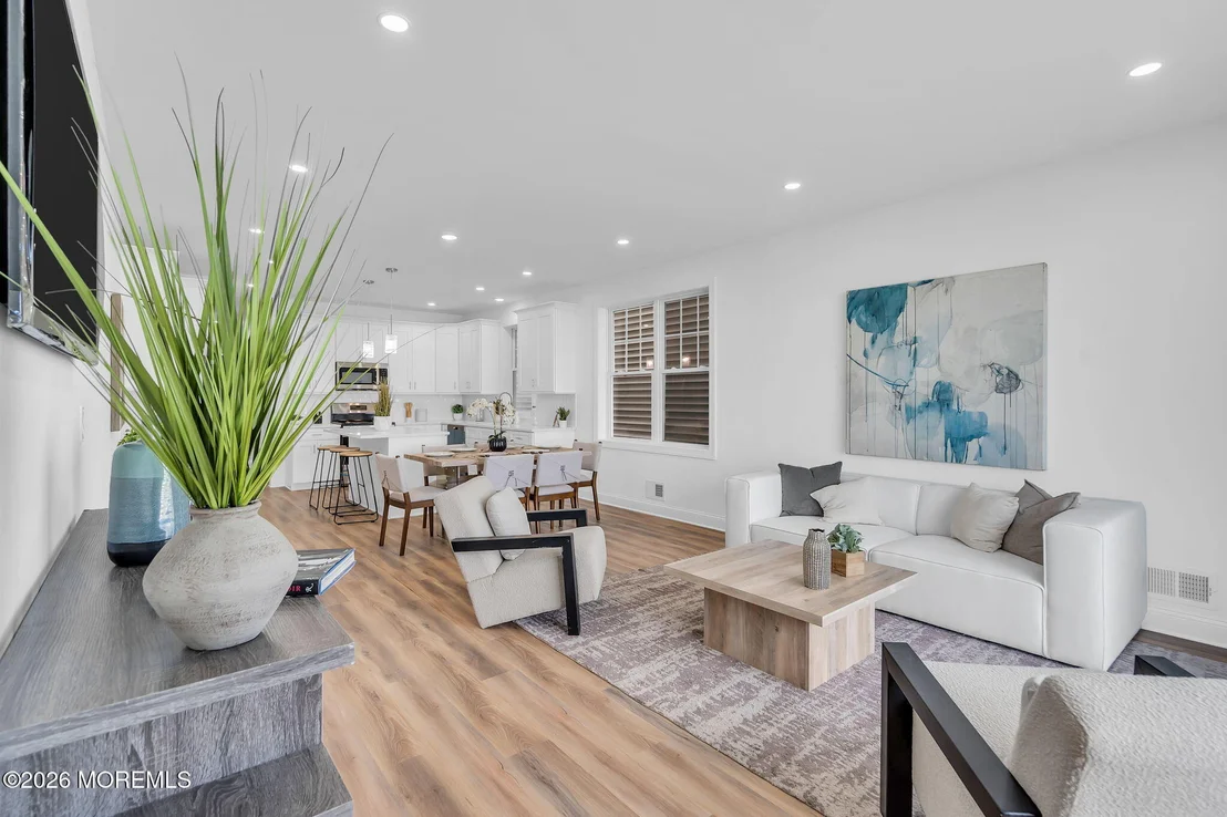 Photo of 117 Webster Avenue