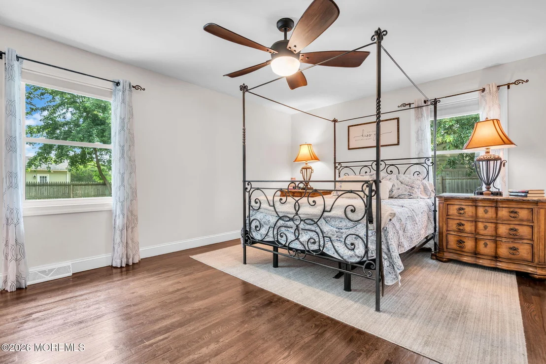 Photo of 417 Chestnut Drive