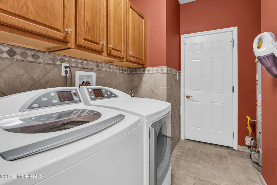 Photo of 178 Huntington Drive