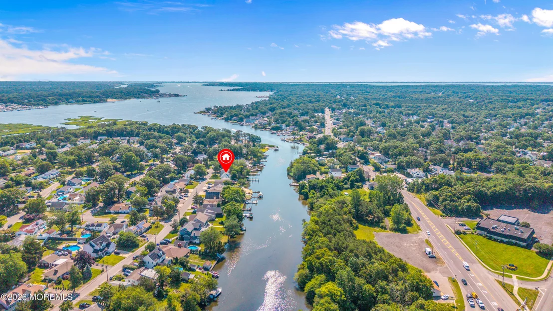 Photo of 741 Manor Drive